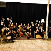 (c) Städtisches Orchester